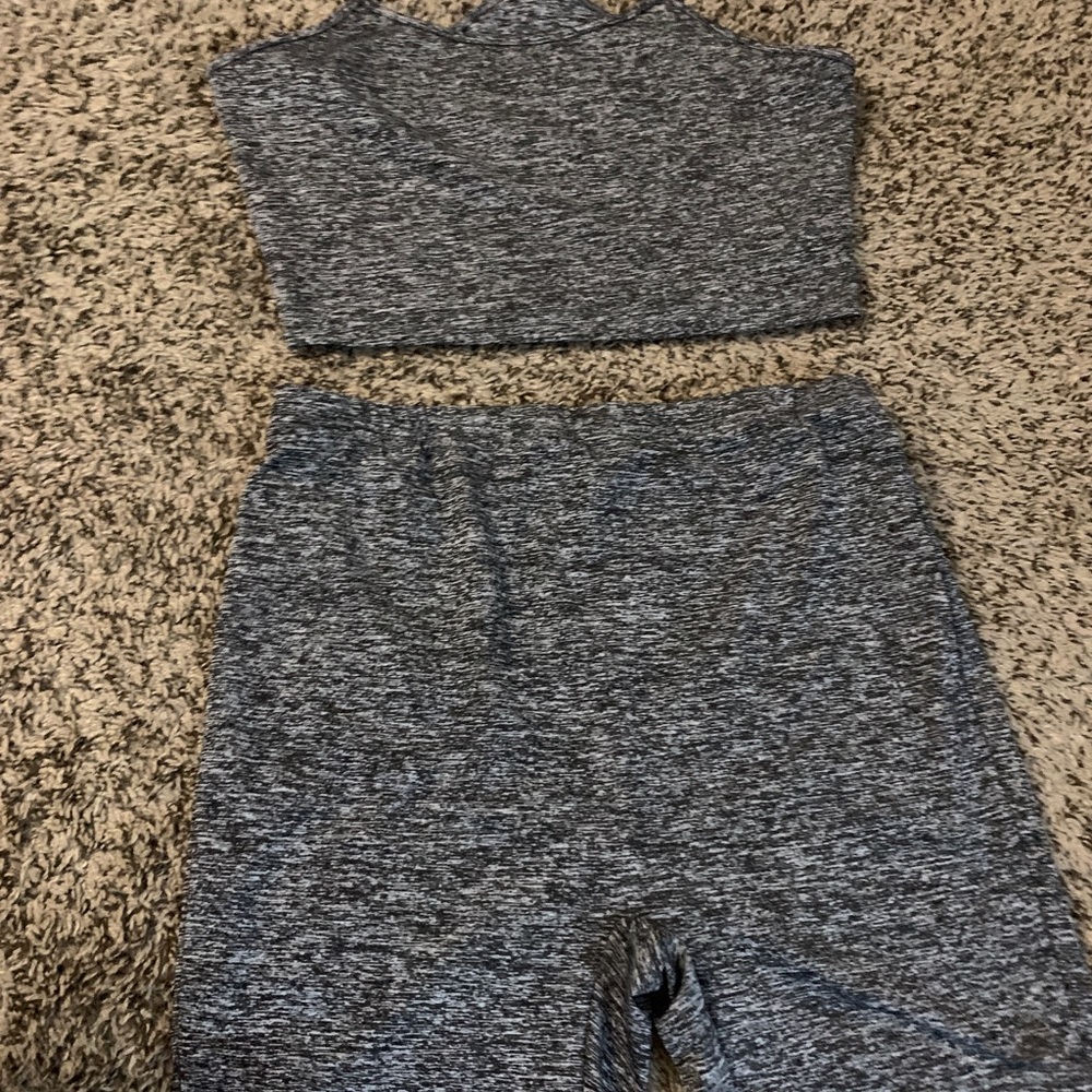 2 piece set